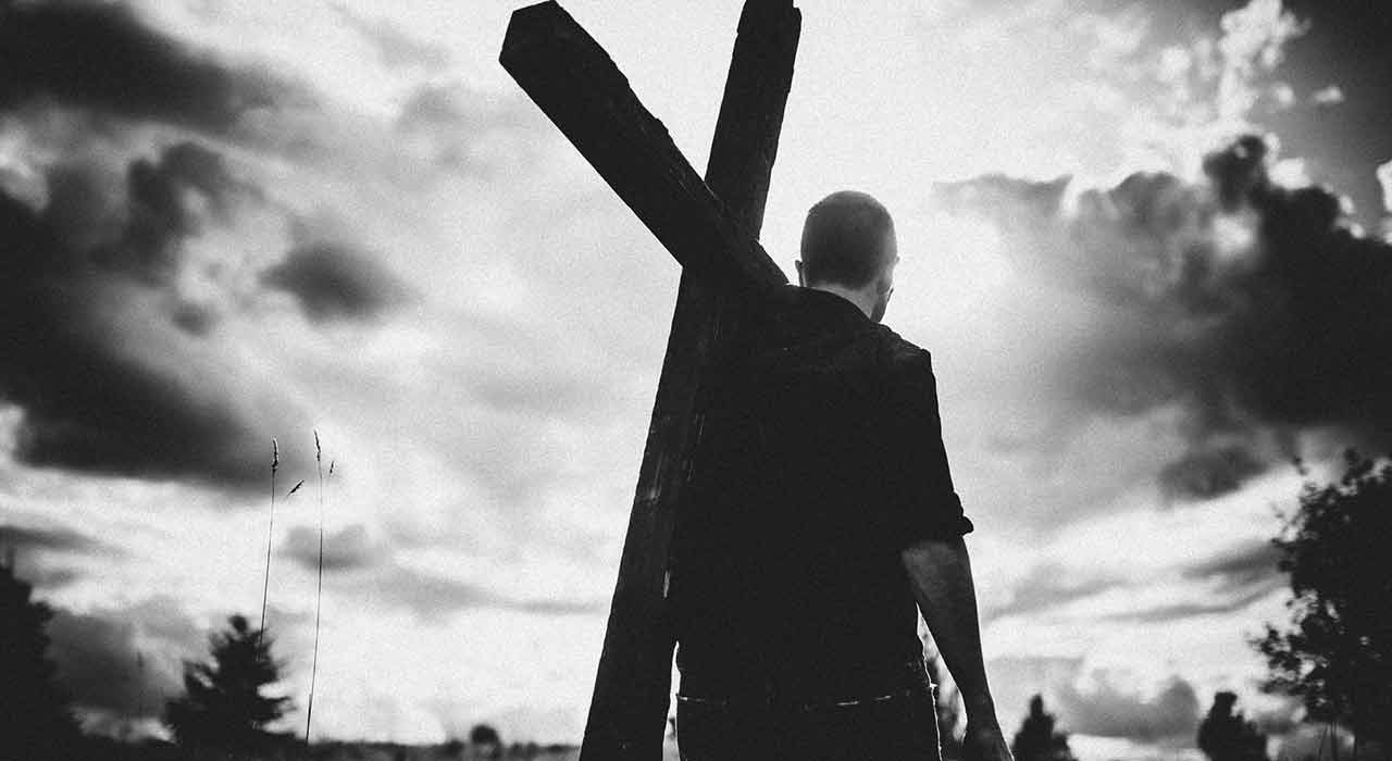 Pick up Your Cross and Follow HIM – Pieter Keyter